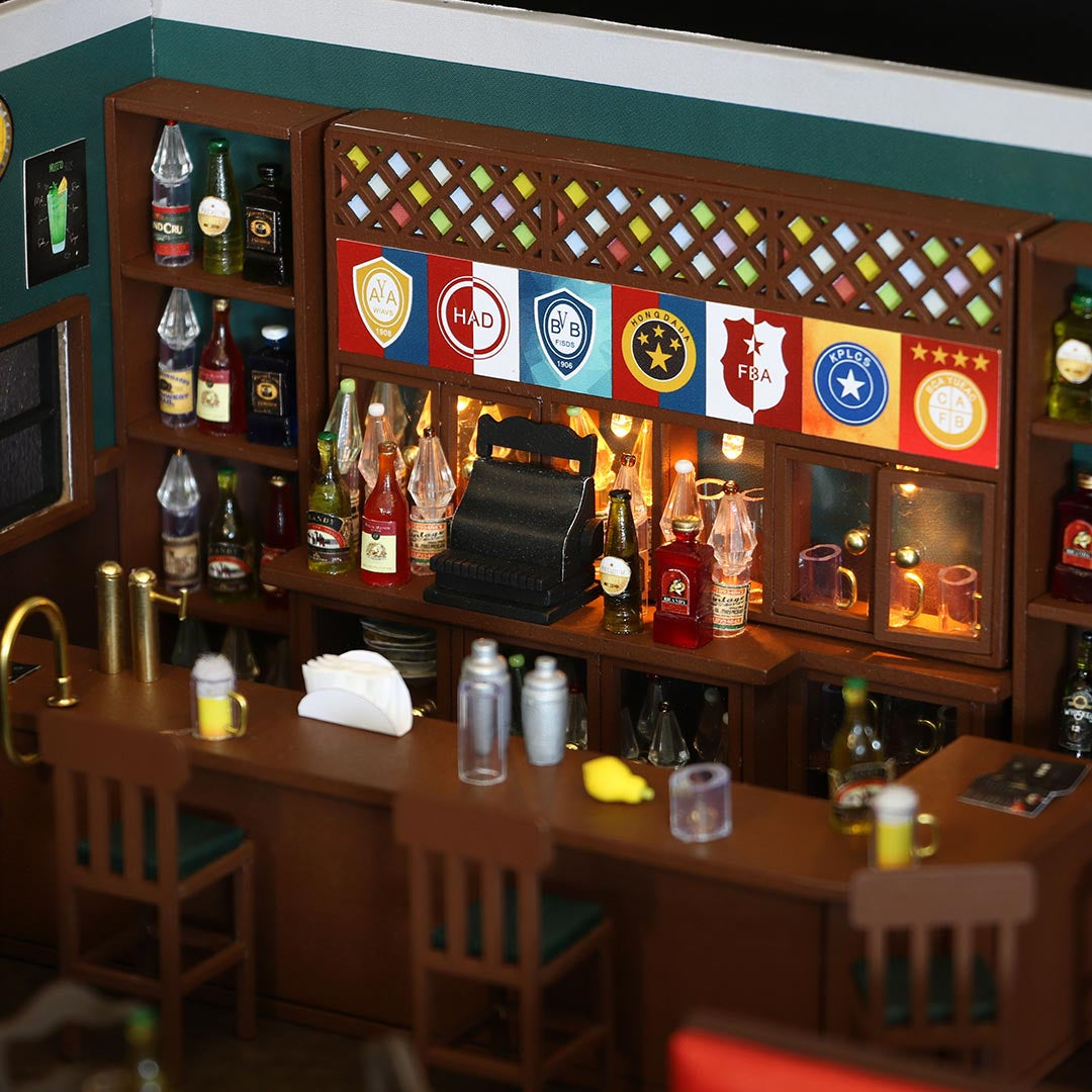 MacLaren's Pub DIY Miniature House Kit