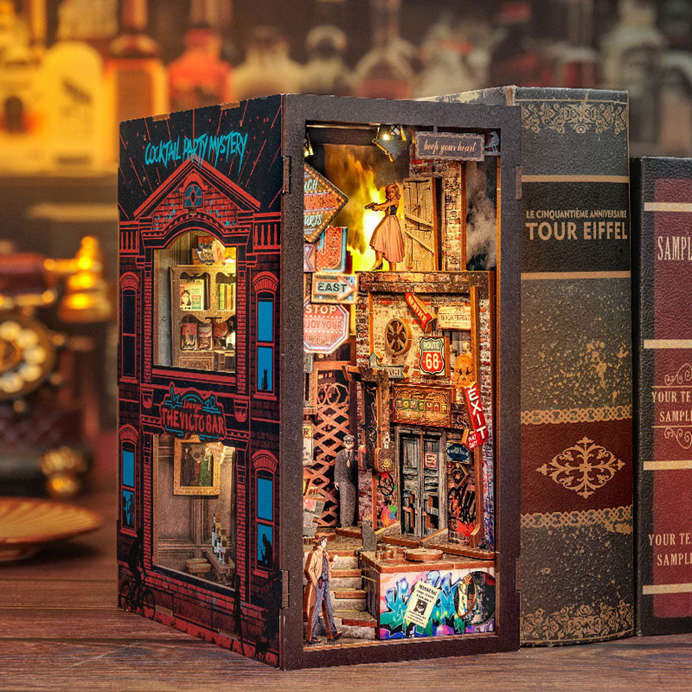 The Long Goodbye DIY Book Nook Kit