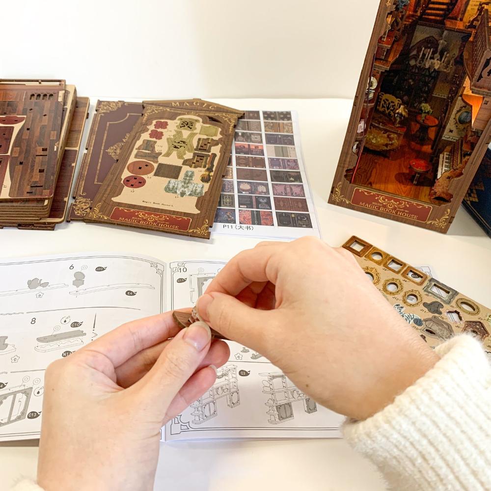Vintage Library DIY Book Nook Kit