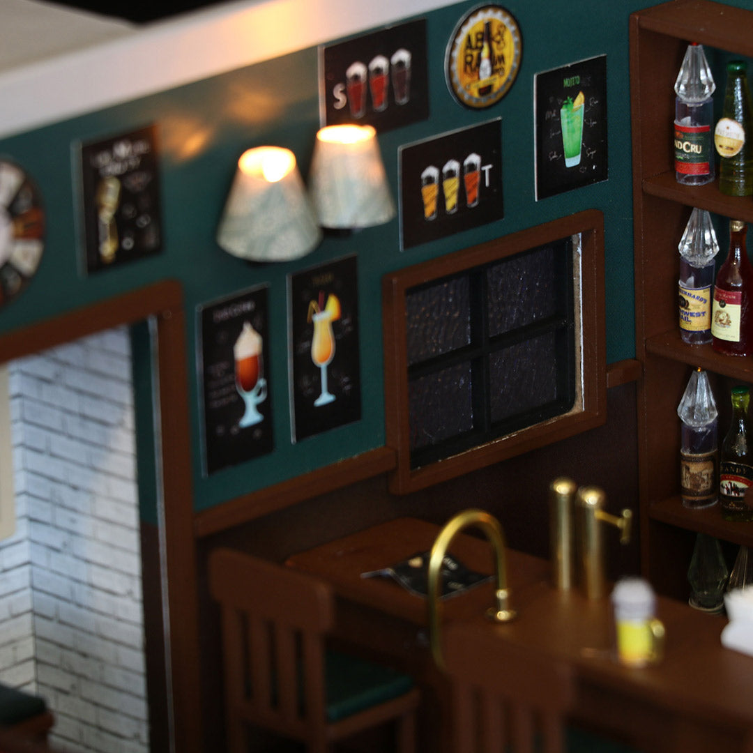 MacLaren's Pub DIY Miniature House Kit