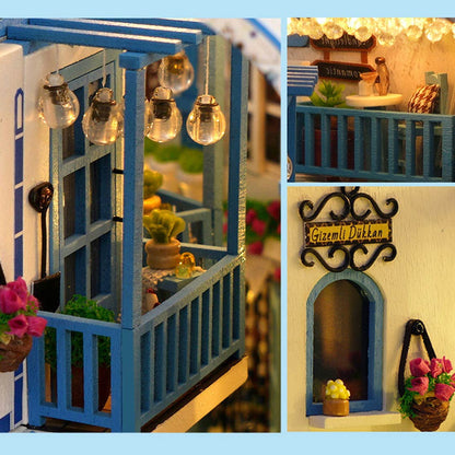 Sea Breeze DIY Book Nook Kit